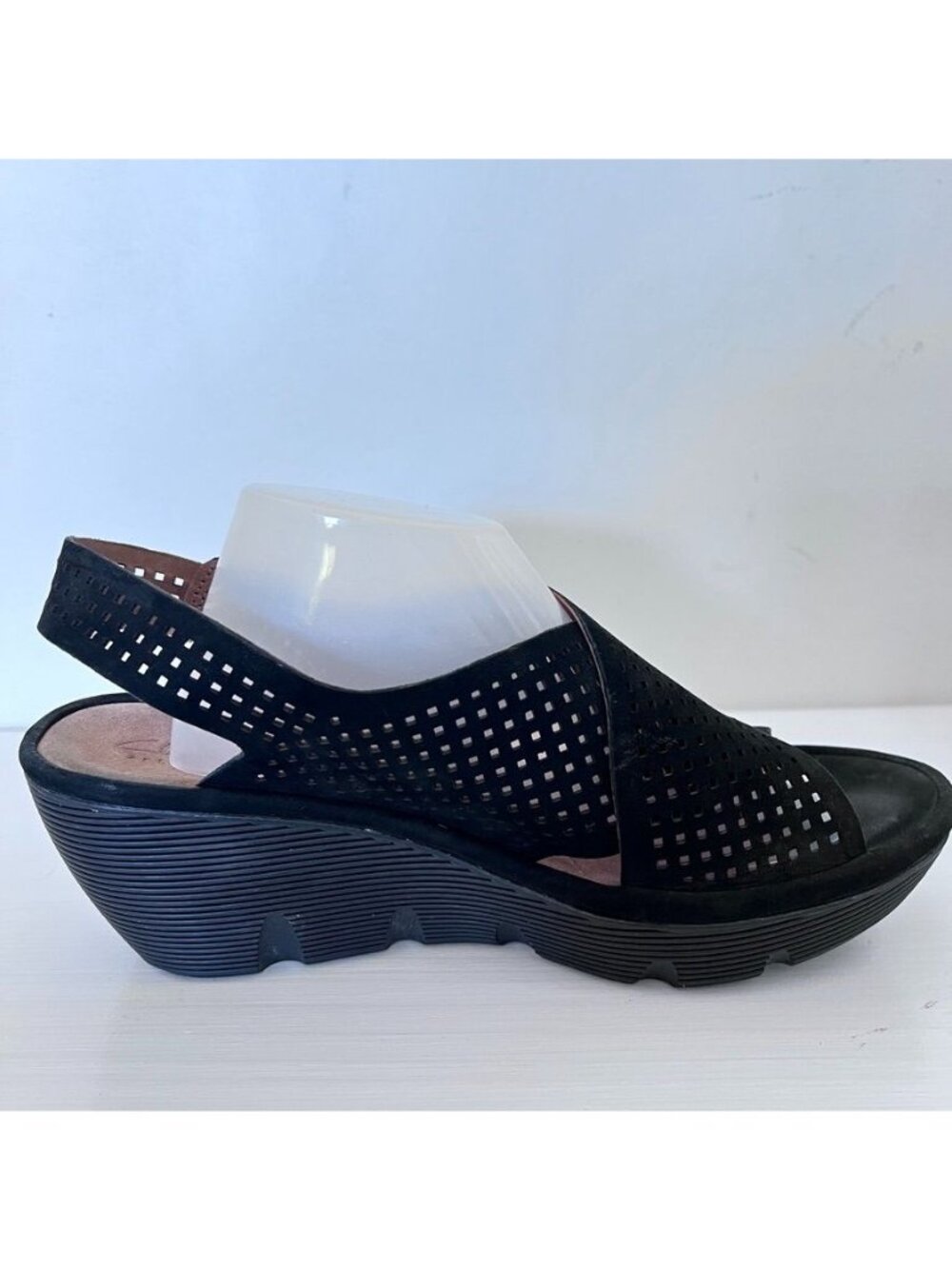 Clarks Artisan Clarene Award Sandals 8M Black Nubuck Wedge Slingback Adjustable - Picture 4 of 12